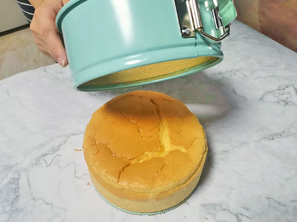 蛋糕模具如何烤出来的蛋糕完整 蛋糕模具如何烤出来的蛋糕完整